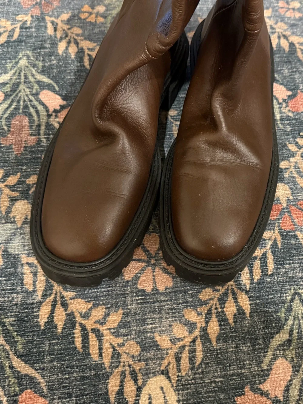 Viral Zara Knee-High Lug Sole Boots in Brown